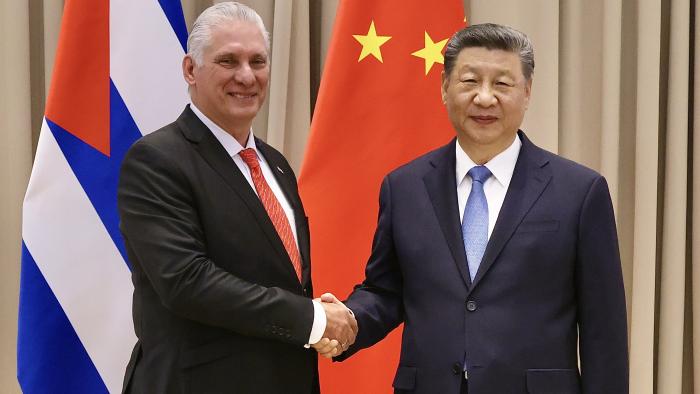 DiazCanelB's tweet photo. En el aniversario 105 del Partido Comunista de China reciban su secretario general Xi Jinping, los más de 100 millones de militantes y su noble pueblo, una fraternal felicitación de los comunistas cubanos. 

Deseamos que el #PCCh siga sumando éxitos en el desarrollo socialista. https://t.co/ZnyvBDBVN4