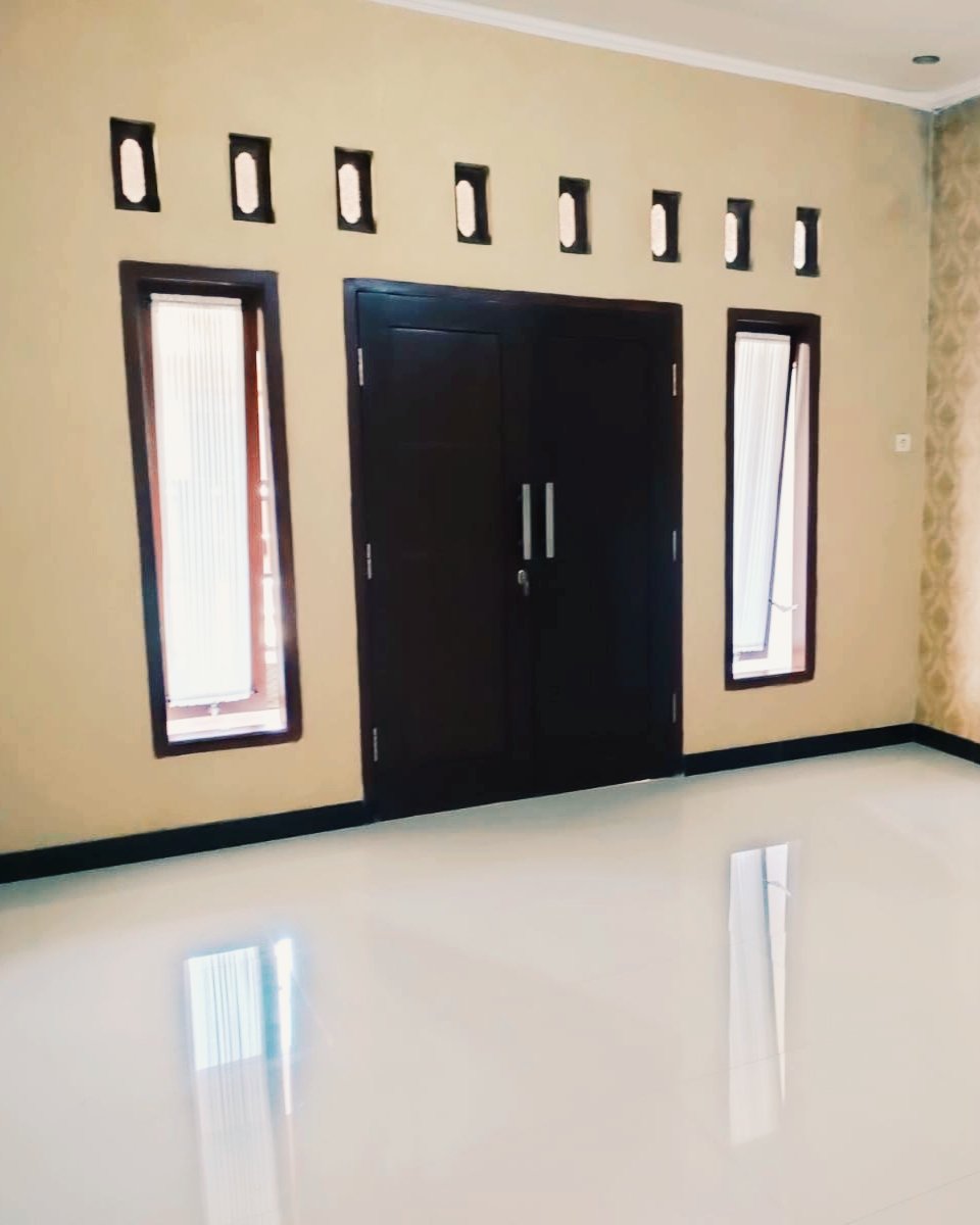 robaamar tweet picture