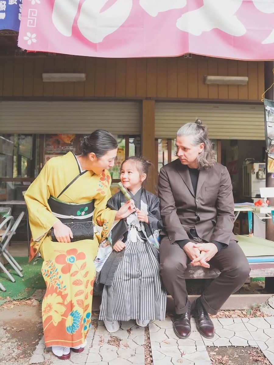 wmaf_couples's tweet photo. WMAF couple /family # 810 - Hungarian ๐ญ๐บ and Japanese ๐ฏ๐ต
#wmaf #whitemaleasianfemale #interracial #interracialcouple #internationalcouple #afwm #wmaw #internationallove #whiteguyasiangirl #whiteguy #asiangirl #asiangirlwhiteguy #hungarian #hungarianguy #ๅฝ้ใซใใใซ #japanesegirl https://t.co/youj6Pb5U0