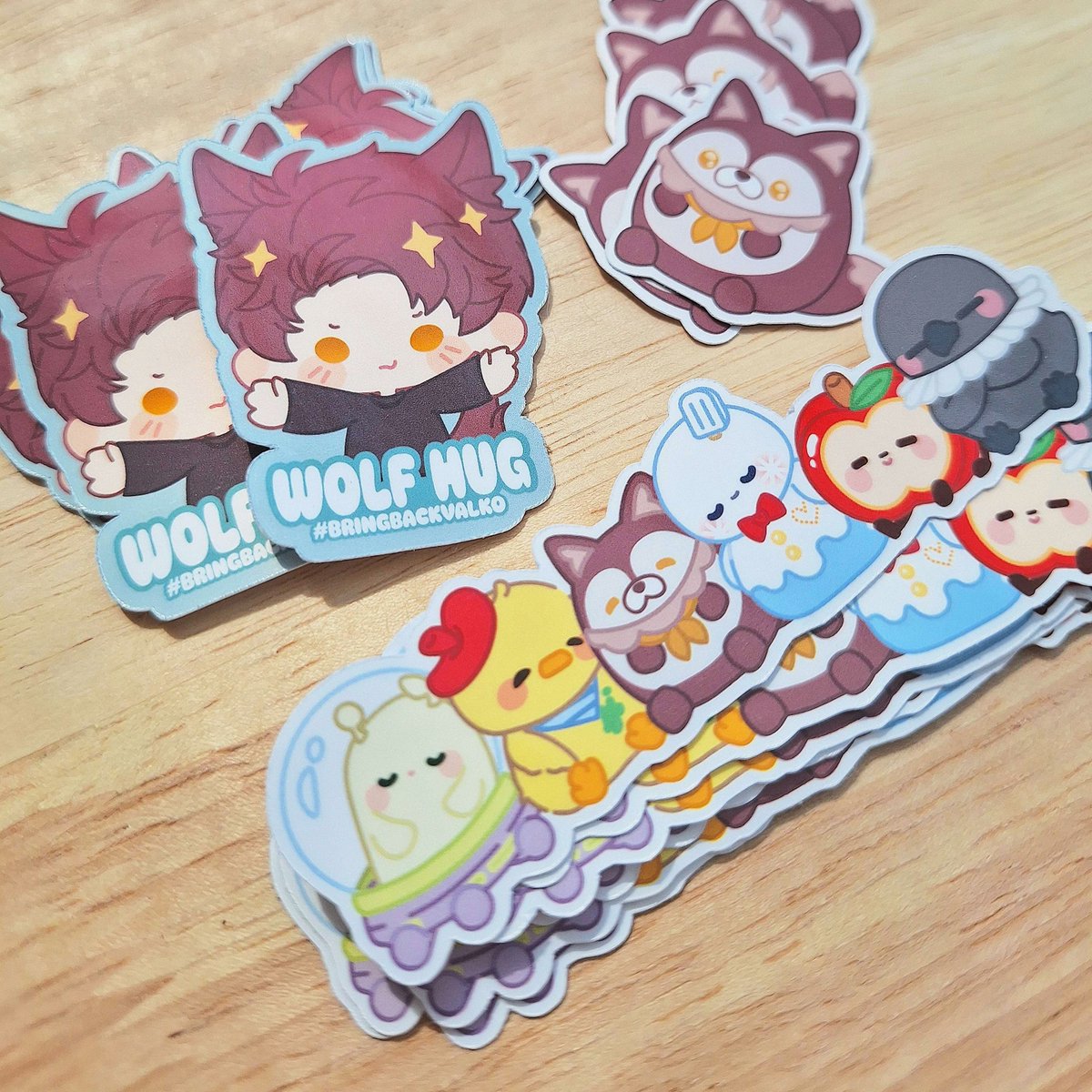 Mynariee's tweet photo. I prepared freebies for my event this weekend for the German community 😭 
#BRINGBACKVALKO #JusticeforValko #BRINGVALKOBACK https://t.co/lVcX6T9PaJ