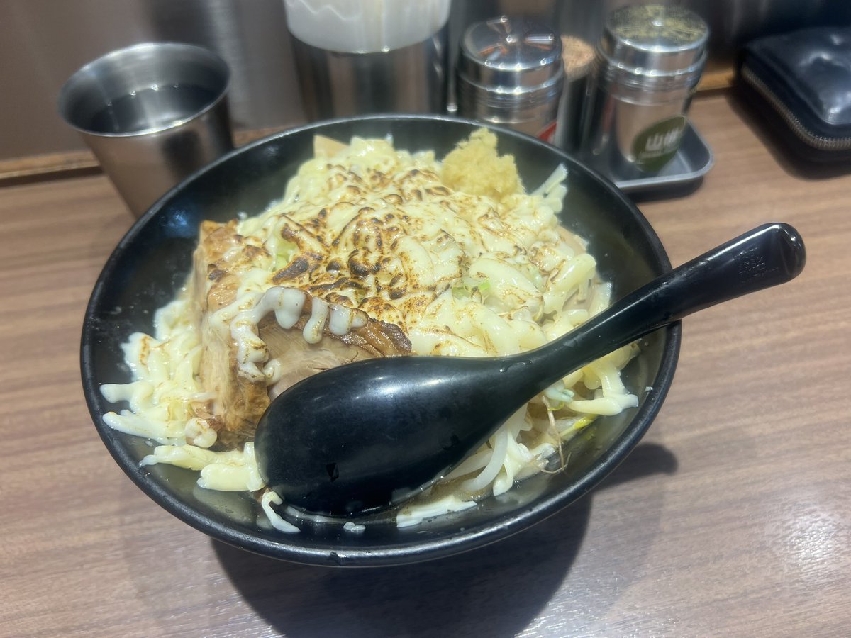 jfxdesu's tweet photo. お昼んるん https://t.co/U4XpSYQUQa