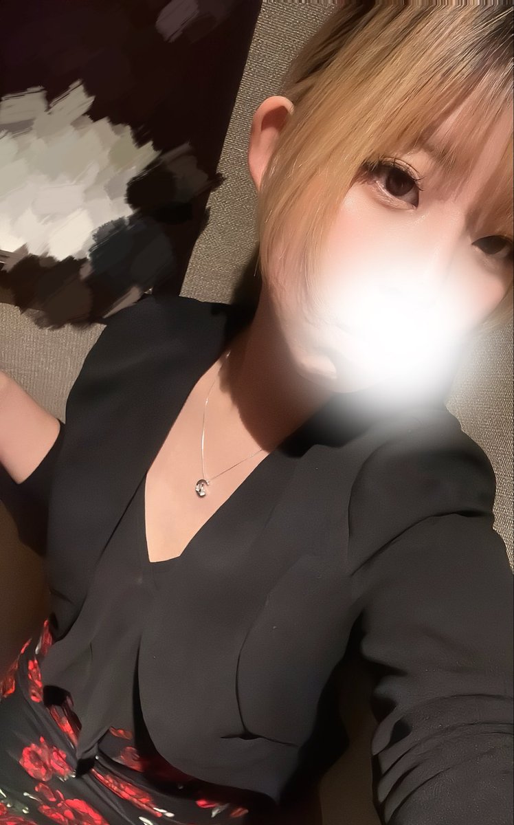 KI_LL_BiMi's tweet photo. 今日出勤

あと今週は金土もいる https://t.co/ghXxdMNxE1