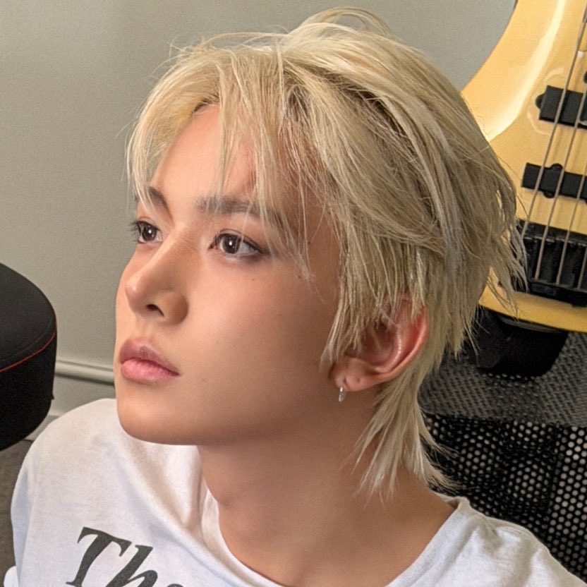happyforyou1015's tweet photo. 한껏 뮤트하게 근데 명도는 높은 희승이가 왜 이리 좋은 느낌을 주는걸까... https://t.co/UQPnGraMpB
