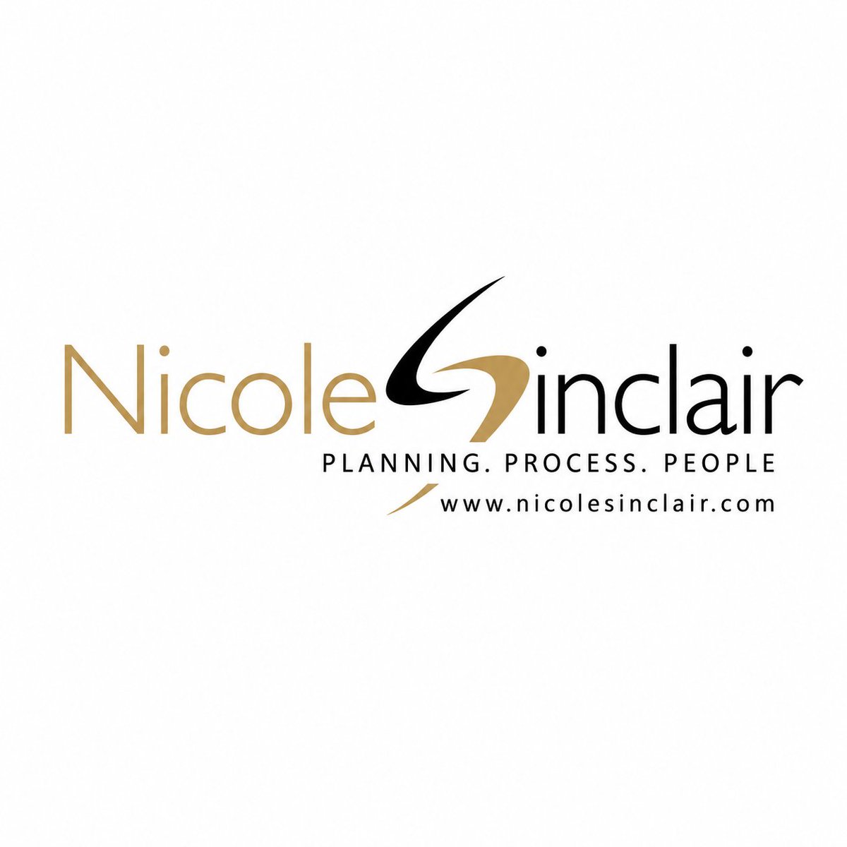 Ingawa_Job_Bank's tweet photo. JOB ALERT

Customer Service / Front of House Officer (NYSC) at Nicole Sinclair

Location : Lagos, Nigeria
Salary : NGN 150,000 - NGN 200,000
Full-time (On-site

Requirements :
- Minimum of /HND/Bachelor’s degree qualification.
- Must be a serving NYSC Corps Member.
- Previous experience in customer service, hospitality, front desk, or administrative roles is an advantage.
- Strong communication and interpersonal skills.
- Good organizational and multitasking abilities.
- Basic knowledge of Microsoft Office and Google Workspace.
- Ability to work in a fast-paced and customer-focused environment.
- Professional appearance and excellent customer service orientation....
- Strong attention to detail and problem-solving ability.
- Interest in fitness, wellness, and hospitality is an added advantage.