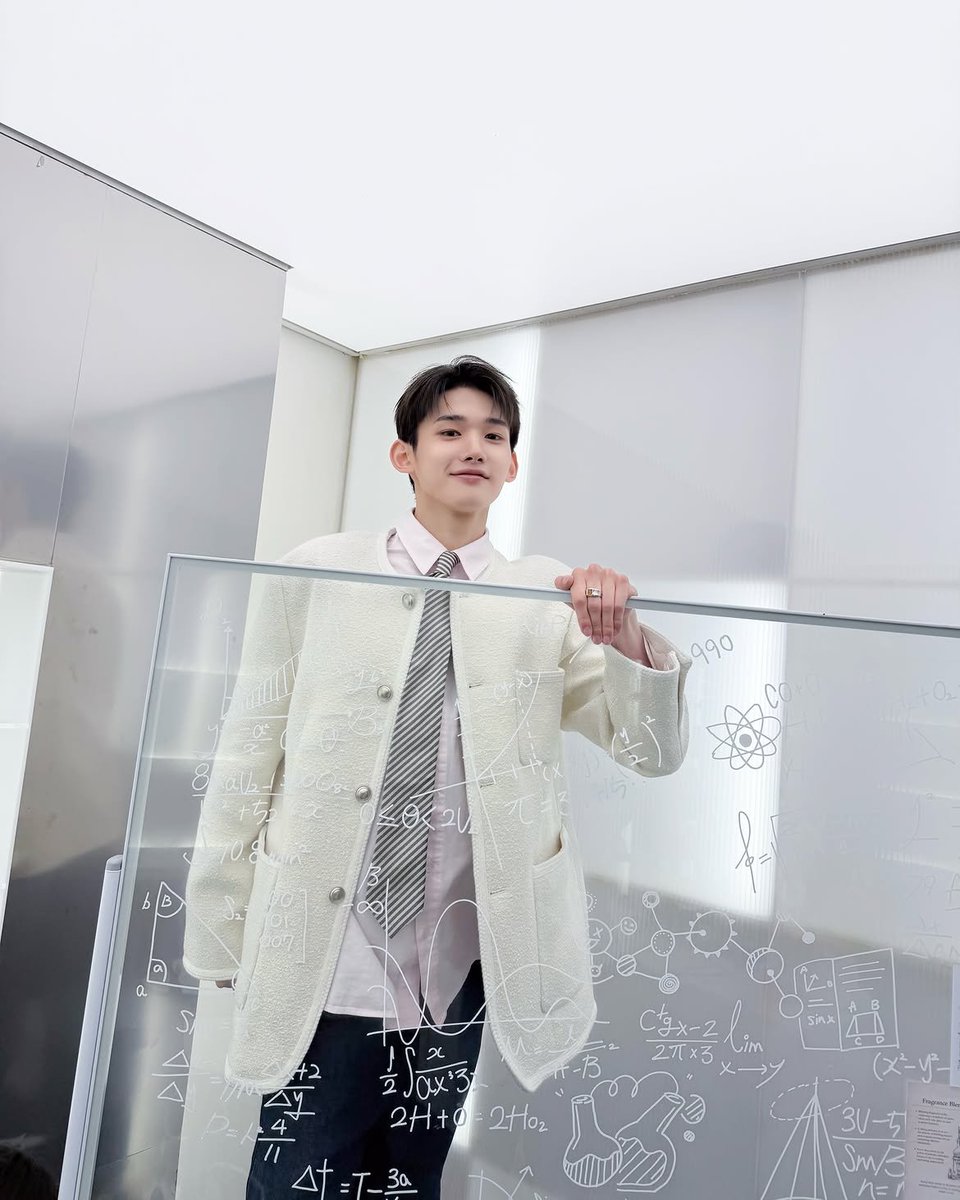 cubincle's tweet photo. sumpil baru tau kalo jo ada up foto ini 4 jam yg lalu. beneran habis sempro kah dek 😭 https://t.co/EddqcTuFE1