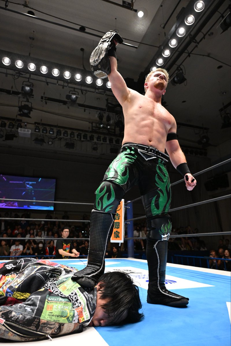 francescoakira's tweet photo. Five days from now 🔥

AND NEWWWWWW

#njpw https://t.co/l3IJVctBmd