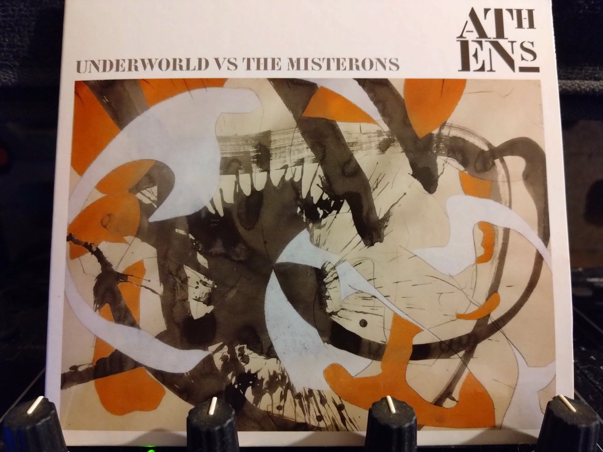 OutOfTuneRecord's tweet photo. The first record of today : 20260701
Underworld / Underworld vs The Misterons
アンダーワールドに影響を与えた新旧の楽曲に自身のレア・トラックも加えてザ・ミステロンズのサポートのもと制作、編纂したコンピレーションアルバム。 https://t.co/hg9OVwp0Oq