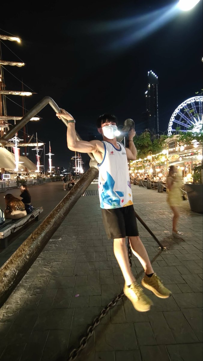 Panapatt_'s tweet photo. ออกกำลังกายให้โลกจำ❌
ออกกำลังกายให้นักท��องเที่ยวจำ✅ https://t.co/rgZm1XFide