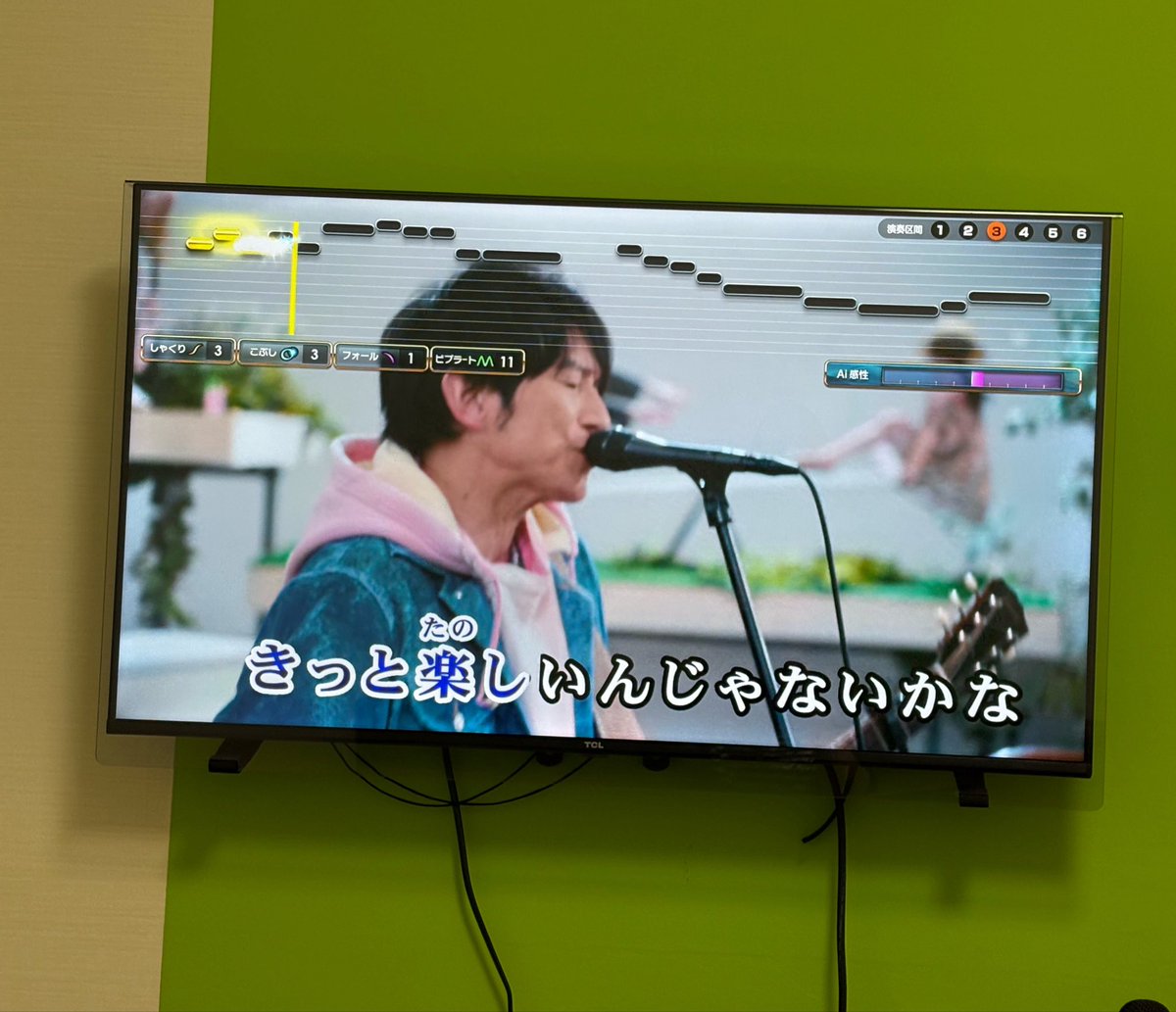 QwN7f's tweet photo. お久しぶりです🫣
4月からの激務が落ち着いてきたと思ったらまた明日から大変なことに😭
その前にMr.Childrenを補充✨🥰
画面に釘付けで歌が歌えなーいっ🎤
でも幸せな1人時間になりました🎵
なんと一番高得点は
Nowhere Man ～喝采が聞こえる😆
また明日からがんばろ💪
#MrꓸChildren https://t.co/gbaG1jE3eC