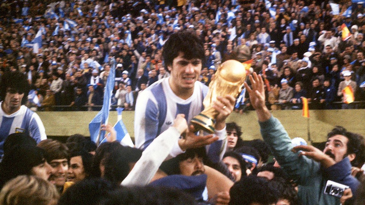 dcsandbrook's tweet photo. A terrific bonus episode for @TheRestHistory Club members today - a deep dive into ARGENTINA 1978, the most controversial World Cup in history.

Did the military dictatorship fix the home team's victory? We sift through the myths and give our verdict.

🇦🇷 https://t.co/Fuhv4JYmj4 https://t.co/QIdM30PHGM