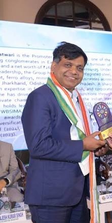 wajidalichannel's tweet photo. मार्केट मैं चर्चा हैं कोलकाता मैं 2017-18 के कोलगेट घोटाले, रेलवे सामान घोटाले हजारों करोड़ के घोटाले के कथित आरोपी @rashmi_group के संजीब पटवारी की सेटिंग @dir_ed मैं हो चुकी है 
यानी कि जनता का पैसा खाओ और सबको खिलाओ सच्चाइ कितनी हैं @AmitShah @narendramodi जल्द पता चलेगा https://t.co/1TloN62phS
