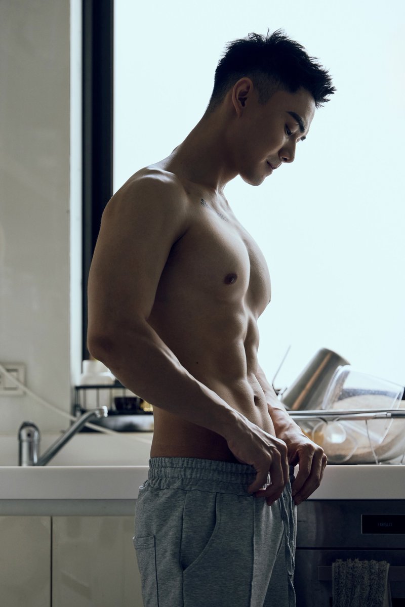 alantop1069's tweet photo. BKK see you soon~🇹🇭

📅17 &amp; 18 JULY
🛀Ultimate Shower Show Experience
EAU DE TOILETTE
🚩2nd Floor, 70-72 Silom Soi 4, Bangkok @edt.bkk
🕤Doors Open 9PM till late
-
Get ready for an uncensored shower performance that's wetter, rougher, and more intense than ever. https://t.co/AriDQ6VOoa