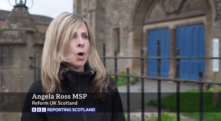 msm_monitor's tweet photo. The Reporting Scotland item that covered Labour's plan to bill refugees £10,000 for accommodation contained no Scottish Labour MSPs. Instead a Reform MSP defended the move. Where is Sarwar? Where is Baillie? What are their views on this plan? Why are they being protected from scrutiny at a time their party is in turmoil?