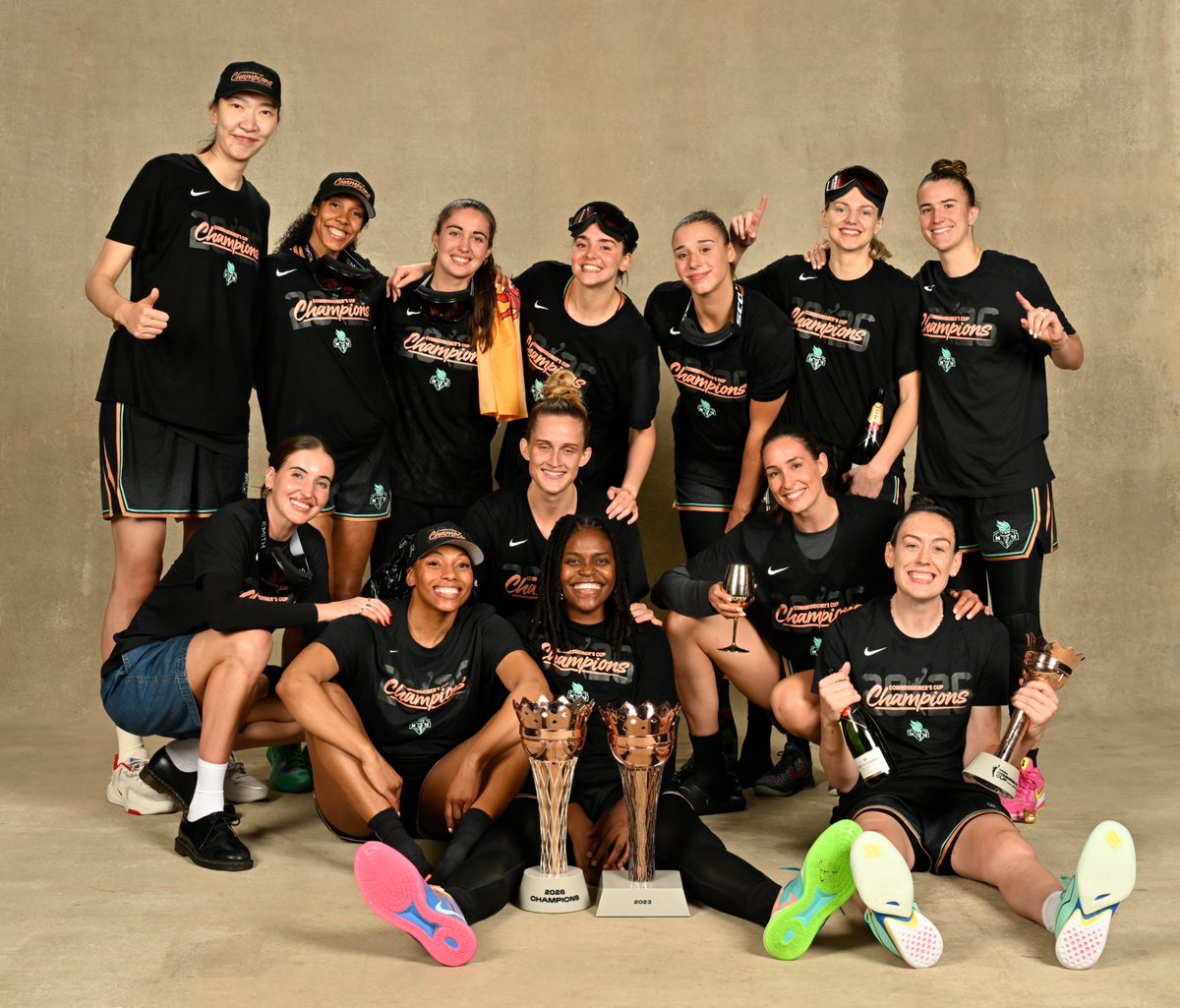 NBAspain's tweet photo. 🏆👏 Enhorabuena a las @nyliberty, y especialmente a RAQUEL CARRERA, por proclamarse campeonas de la Commissioner's Cup https://t.co/aHZfkLVKB2