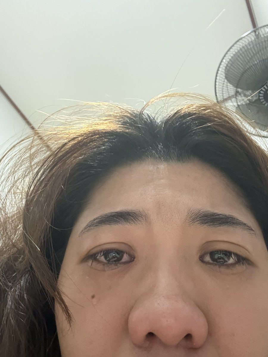 matchafraapee's tweet photo. Jujur 3 hari ini full nangis, selain kangen rumah dan keluarga aku jg ngerasa beban iship ku banyak bgtt.. barusan tadi dzuhur doa nangis2 minta di mudahin dan di lancarin https://t.co/A9S16iK0dJ