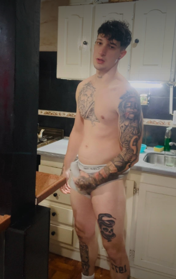 DomTopArthur's tweet photo. Your favorite distraction just posted. Not everyone deserves the full view. L ink 👆 https://t.co/1wz4IjnfjJ