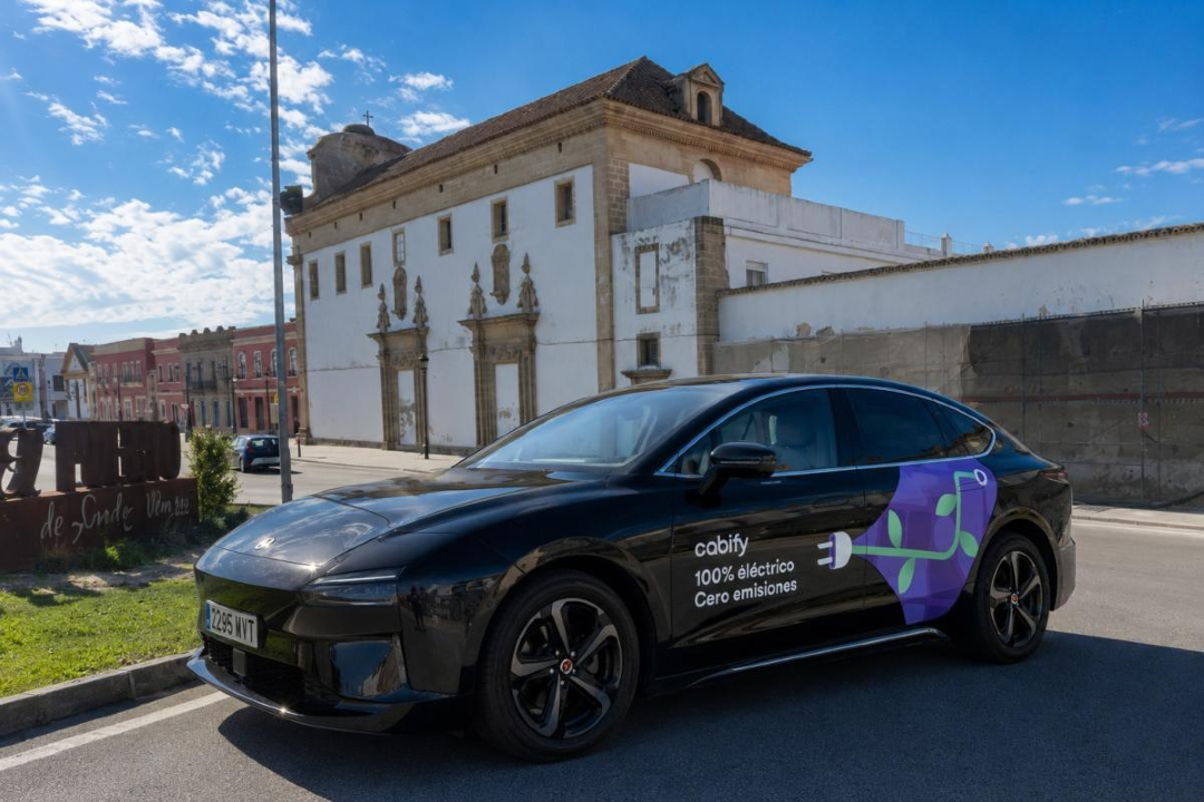 portaldecadiz's tweet photo. 🚗📍 ¡Ya es oficial! Cabify empieza a operar en la provincia de Cádiz

🔗 https://t.co/UFW02HWHXz https://t.co/76Cv1m35AQ