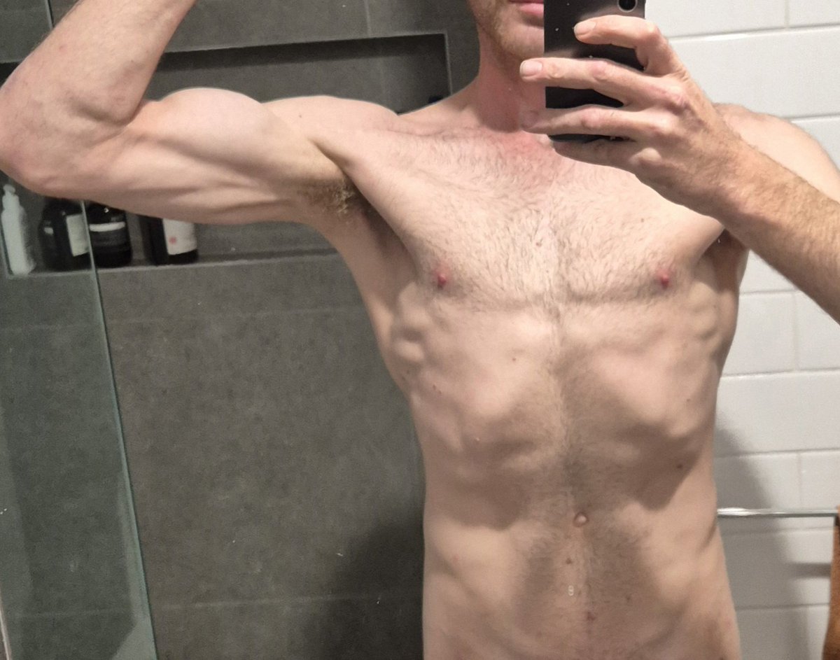 jdot119's tweet photo. There was a time i was an 'athlete' hahaha
#bodycheck #edtwtw #shedtwt #drugtwt #suicidetwt  #fatspo #anatwt https://t.co/sM72t8Lo4x