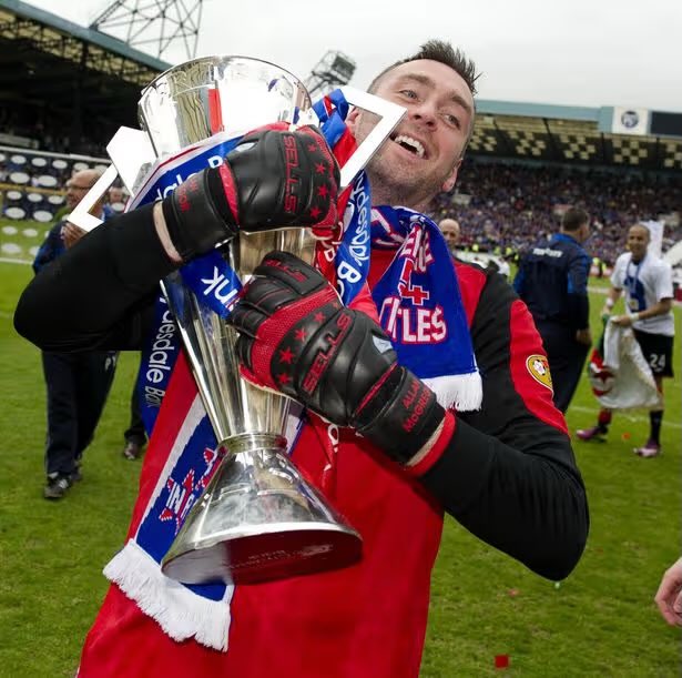 CxllumCM's tweet photo. Allan McGregor is set to be the new goalkeeping coach at Rangers 👏🏻💙 https://t.co/UfKjoTFj6y