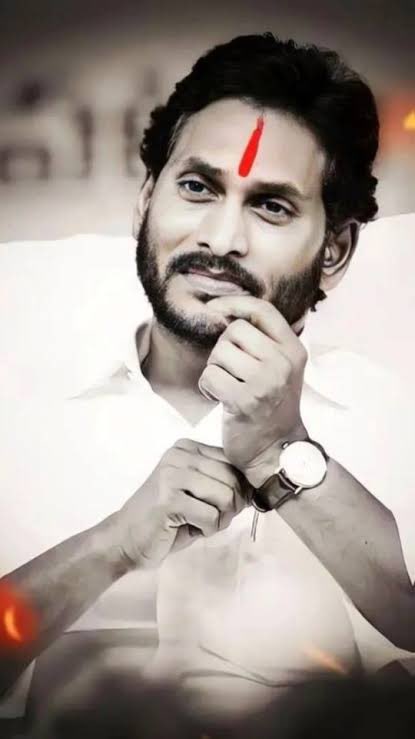 ReddySatish4512's tweet photo. Balla Guddi Cheppadu “MAVIGUN”🔥 https://t.co/MfFTqC7A1u