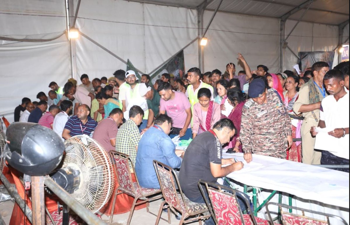 JnKFact's tweet photo. The annual Amarnath Yatra is scheduled to commence on July 3, with a large number of devotees arriving at the Tawi riverfront where the on spot registration for the yatra is taking place.

#jkfact https://t.co/PKuwN5MCH0