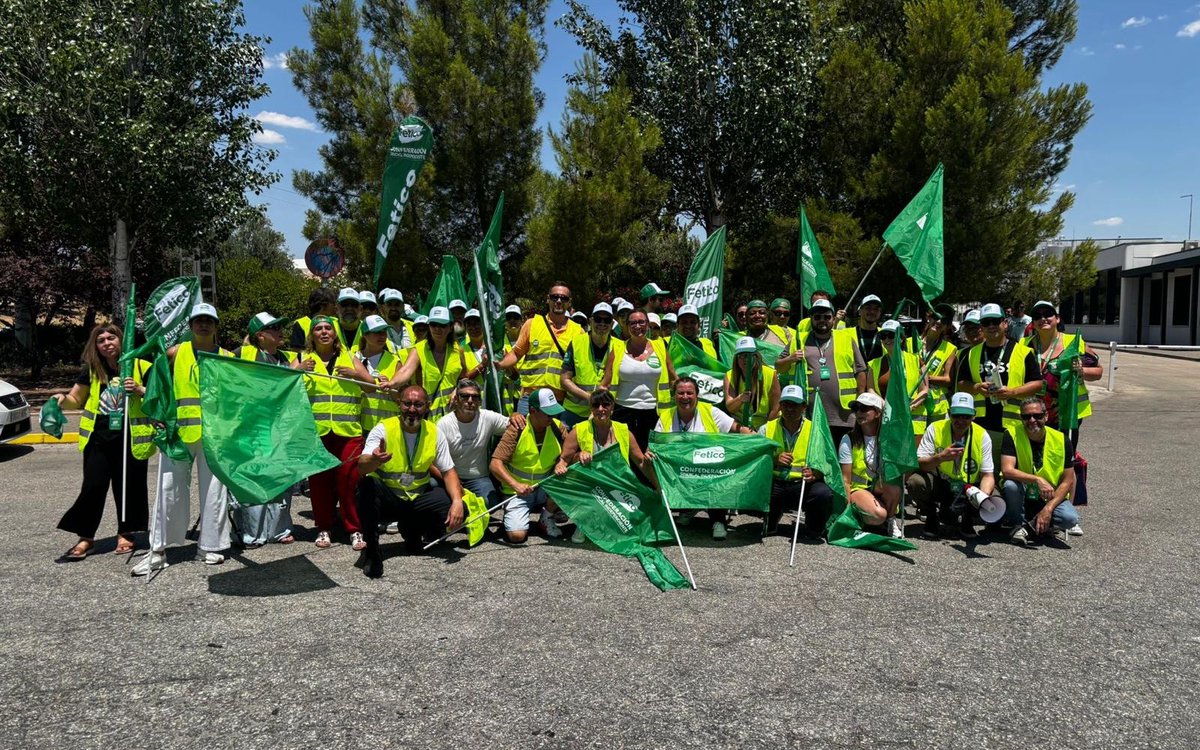 sindicatofetico's tweet photo. Como organización mayoritaria en el comité de empresa de la planta García-Carrión en #Daimiel, nos hemos movilizado para reivindicar la negociación de un plan industrial y de #empleo, ante la situación derivada por los cuatro despidos comunicados por la compañía
#SindicatoModerno https://t.co/jSr8pUiFAL