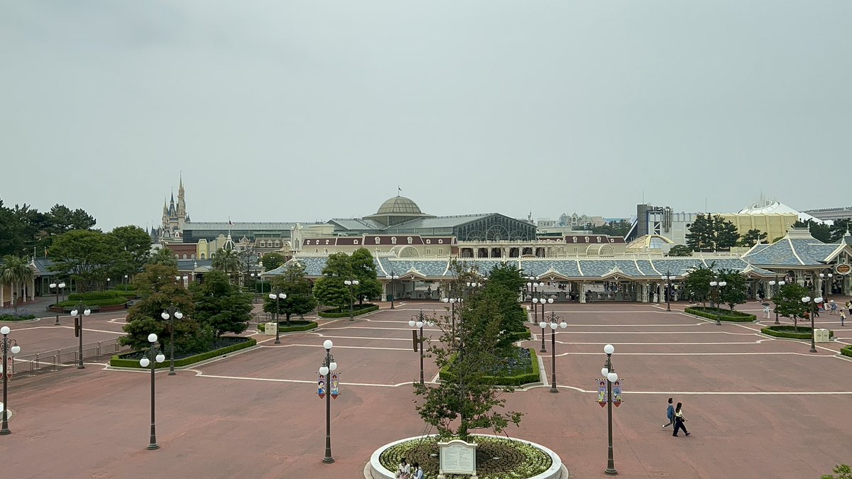 KKChannel_2001's tweet photo. 🏰🌋Today's Tokyo Disney Resort.
#DisneyParks
#tokyodisneyresort https://t.co/vg9NXxgFmP
