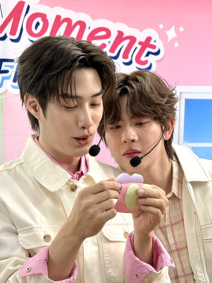 myfirstloveone's tweet photo. น่ารักมากกก พี่คินกับน้องเพิร์ลนี่ 😭
#MagicleanxTleFirstone https://t.co/jS7JMt7GeU