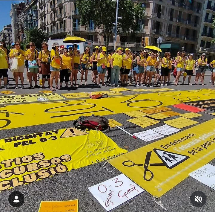 DiariEducacio's tweet photo. Bases per crear polítiques públiques envers l’escola #bressol (1)
Informe tècnic sobre el desenvolupament del cicle 0-3. Sistema educatiu i l'etapa de 0 a 6 anys
✍️ Ferran Aquilina Vinyals @faquilin i Joan Cela Ollé @celaolle
https://t.co/dI4Tg6EgZe https://t.co/c48dY8mPZ0