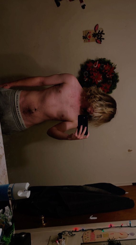 RUINEROFBOPS's tweet photo. trying to restart my nsfwtwt account like n rt 4 moots!! need more hot internet friends 🤠🥳 https://t.co/C1zmPIHNNi