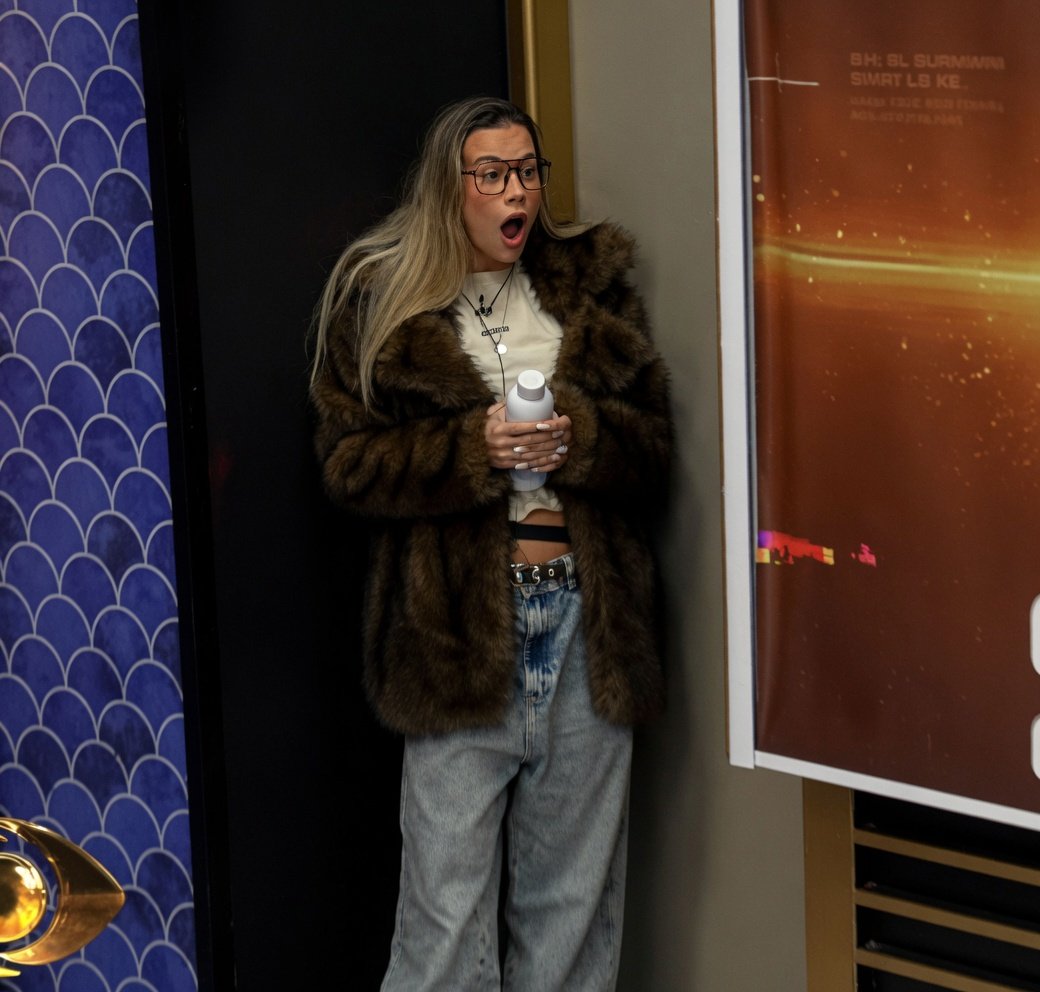 ayalaezeok's tweet photo. Cuando entre Titi 🍒 por la giratoria yo voy a estar así:
#GranHermano https://t.co/qCRsw7yWoe