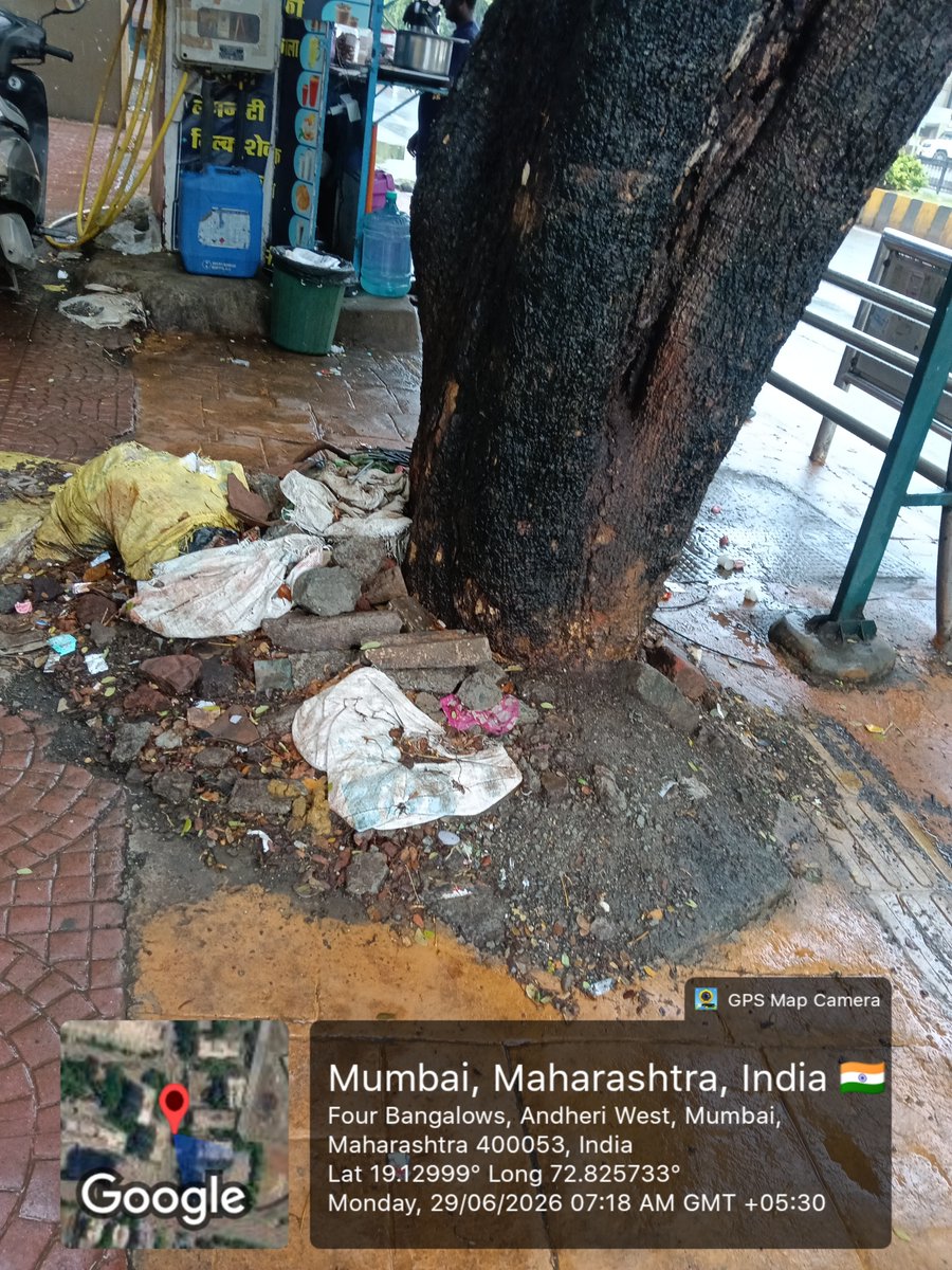 suhaskatti's tweet photo. #Mumbai: a schoolboy lost his life after a tree crash. Concrete‑sealed tree beds weaken roots, turning fully grown trees into hazards.  Similar risks spotted in 4 Bungalows, Andheri W with geotagged pics.
1/2

@mybmc @mybmcwardKW @AmeetSatam @AndheriLOCA @zoru75 @walkingproject https://t.co/iuS7riA8cY