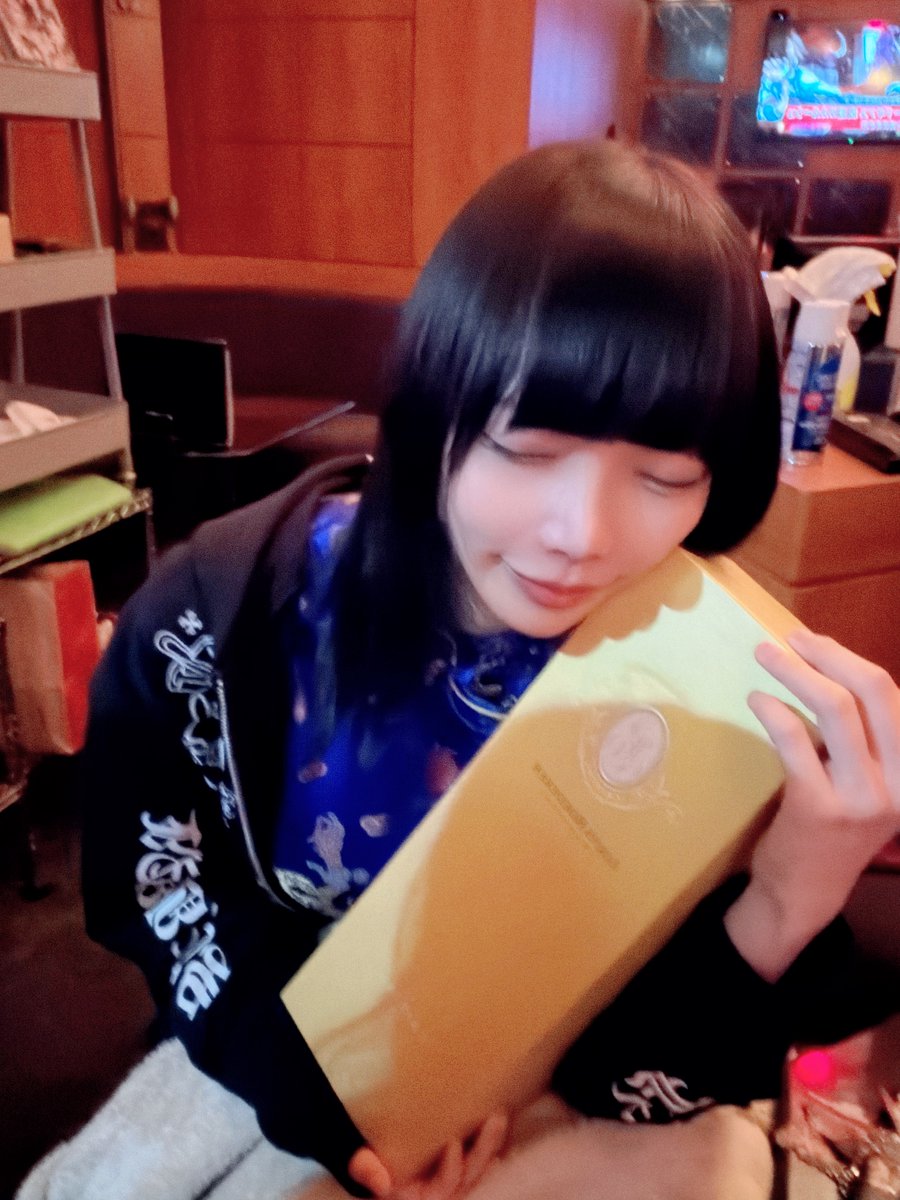 kyon_SWING's tweet photo. 歌舞伎町コンカフェSWING18時から4時まで出勤です！
疲労困憊なため深夜帯暇そうだったら早上がりしたいなと思ってるので
来たいよの方いたらお早めにご連絡ください🙆‍♀️ https://t.co/qgSvo5eoHf