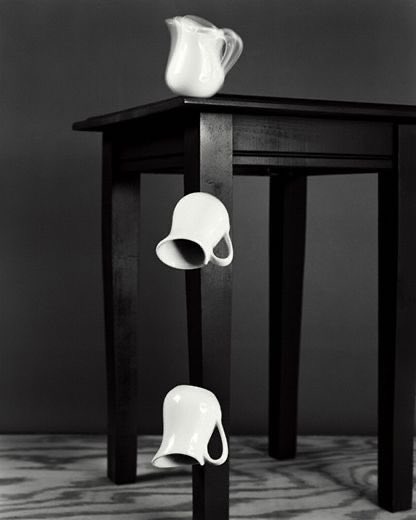 opancaro's tweet photo. Abelardo Morell https://t.co/bf81QzDV2f