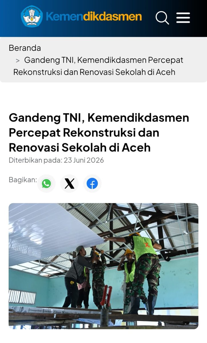 RaniaSalsa29's tweet photo. Kesatuan militer dan rakyat bukanlah slogan hampa, namun strategi permanen bangsa.
Bersama Semua Elemen https://t.co/WHKZ1GOcJI