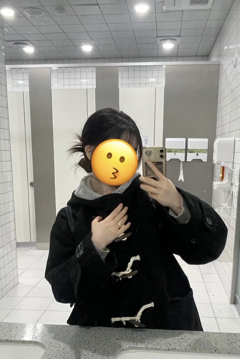 아리 tweet media