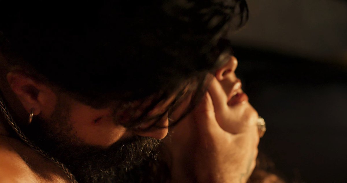 Kiara_Fan_Club's tweet photo. The Hottest Raya &amp; Nadia 🔥🥵

@advani_kiara @TheNameIsYash #KiaraAdvani #Yash #ToxicTheMovie https://t.co/8zGxJbUxkQ