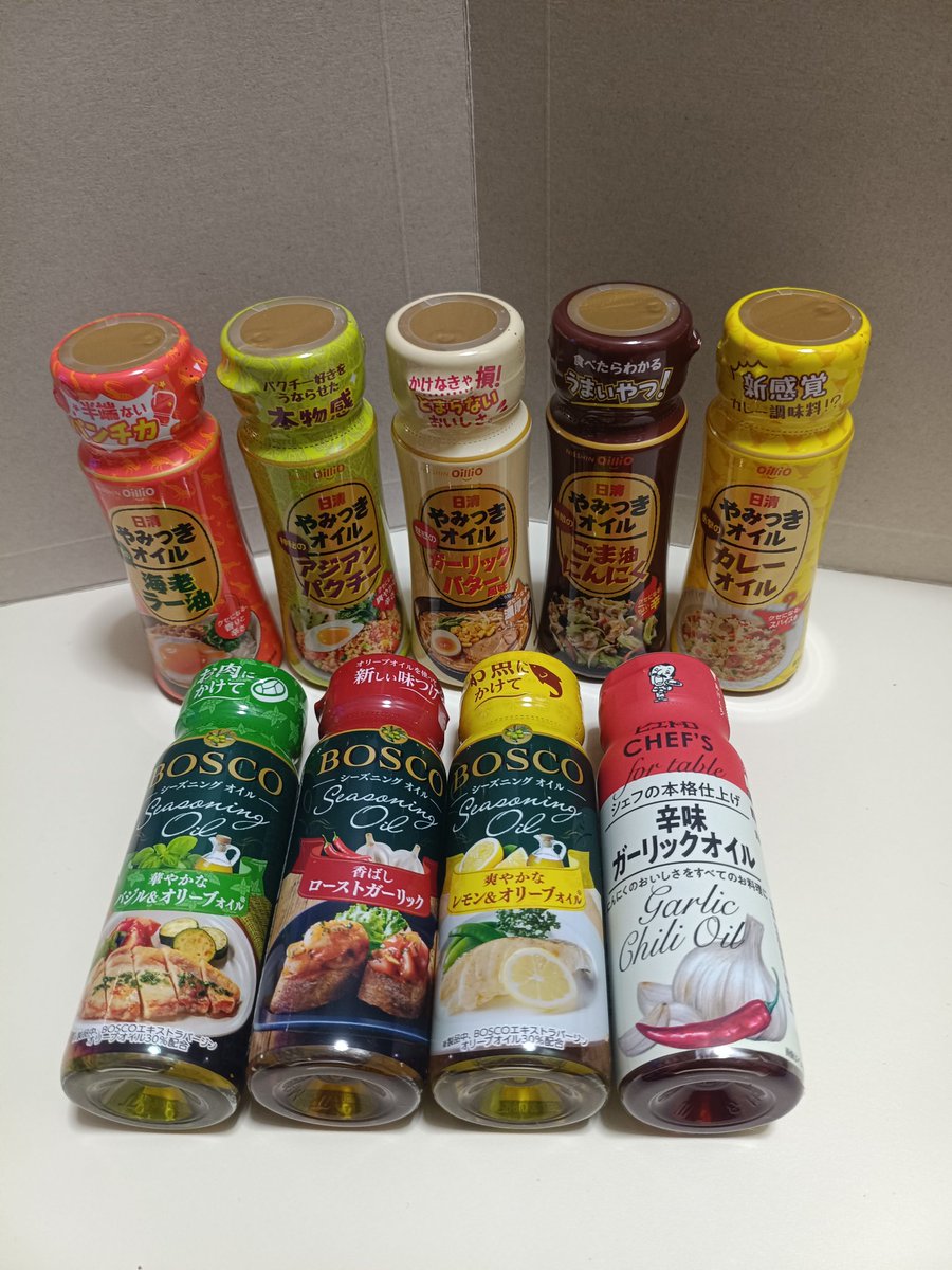 RGS99891562's tweet photo. 某ECサイトで購入した酸辣湯とシーズニングオイルを使って一杯。オイルは9種類あるけど1本づつ、ということでパクチーオイルを開封して水抜き豆腐にかける。
酸辣湯は正直思ってた味とは違う。けど具材の海苔が効いていて何やら美味い。パクチーオイルは色々使えそうで想像を掻き立てる。
#日々是晩酌 https://t.co/nc7dAOERil