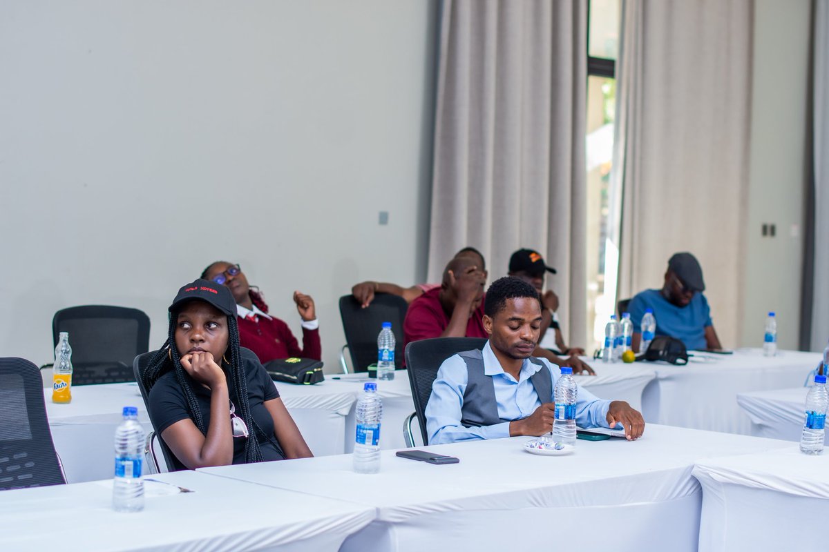 AlexaSandraY2K's tweet photo. Grateful for the opportunity to attend the RBM Media Workshop. It was a valuable learning experience that strengthened my understanding of monetary policy, financial regulation, and economic reporting. Looking forward to putting these lessons into practice.
#Journalism #RBM https://t.co/OdMA7xJhDg