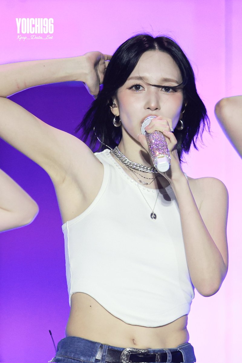 kpop_data_set's tweet photo. 250803 Mina at Lollapalooza in Chicago

Load in 4K | Full Set in Reply 

#MINA #ミナ #미나 
#TWICE #트와이스 https://t.co/4edj5EolSu