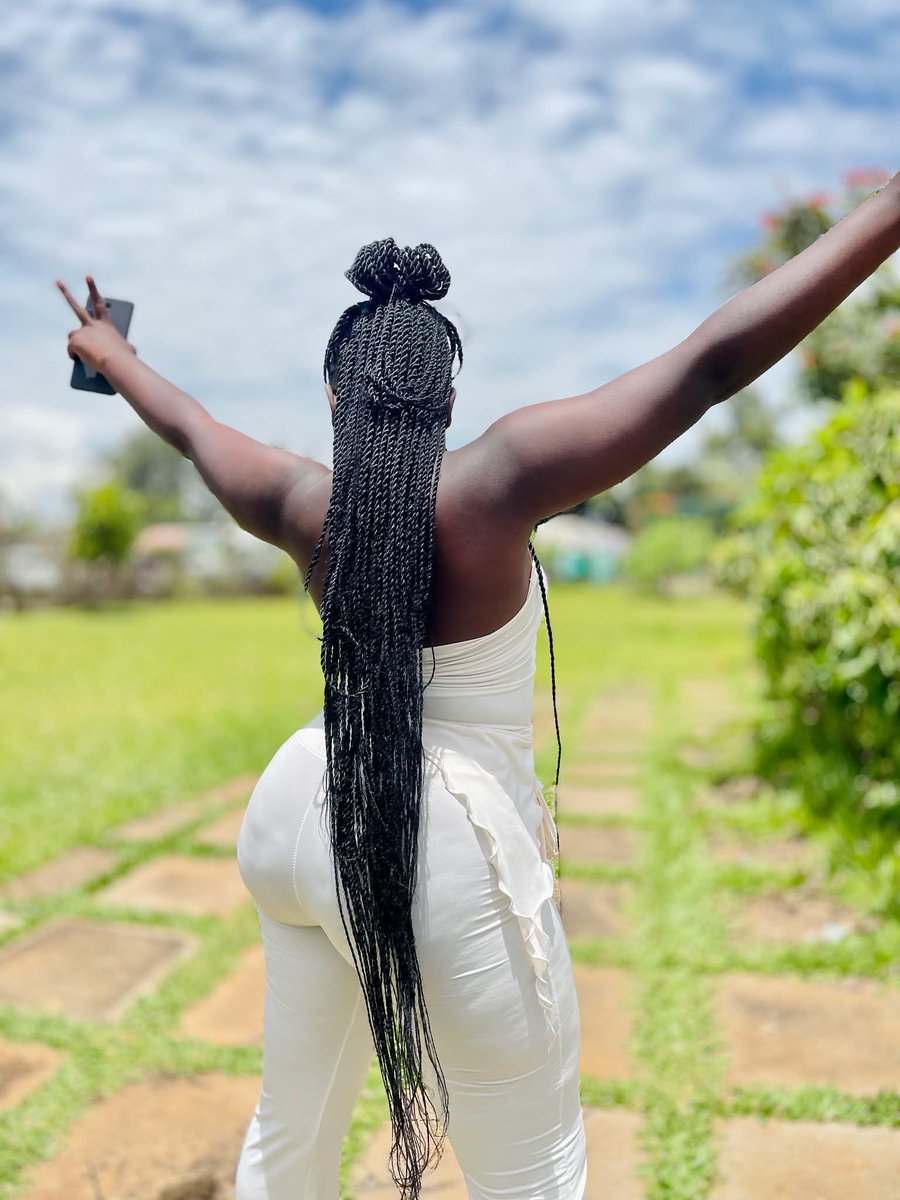 Impulse_254's tweet photo. The New month of July is here,

Dear God, may this month be a blessing. https://t.co/9YljD1GfmL