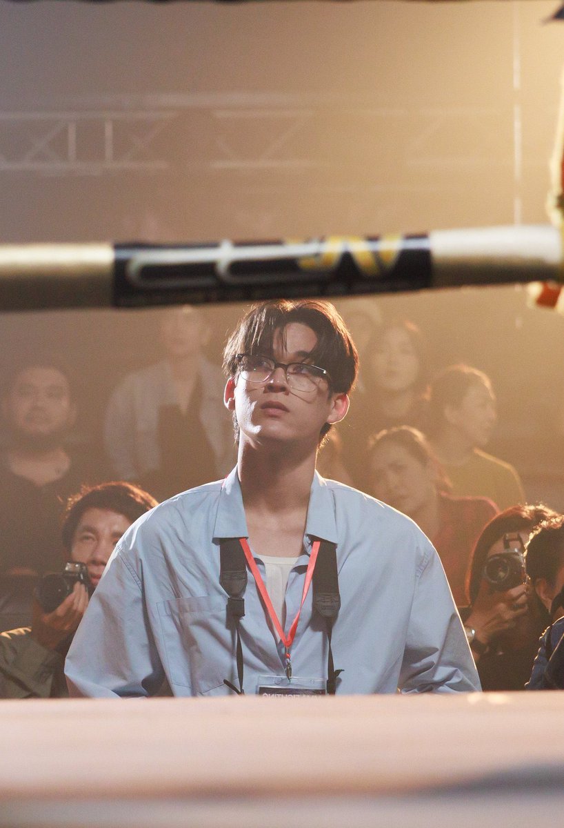 bincovers's tweet photo. Both of them being outside of the ring 👀

#JossGawin #RoundOneSeries https://t.co/z9nhuUQTWu