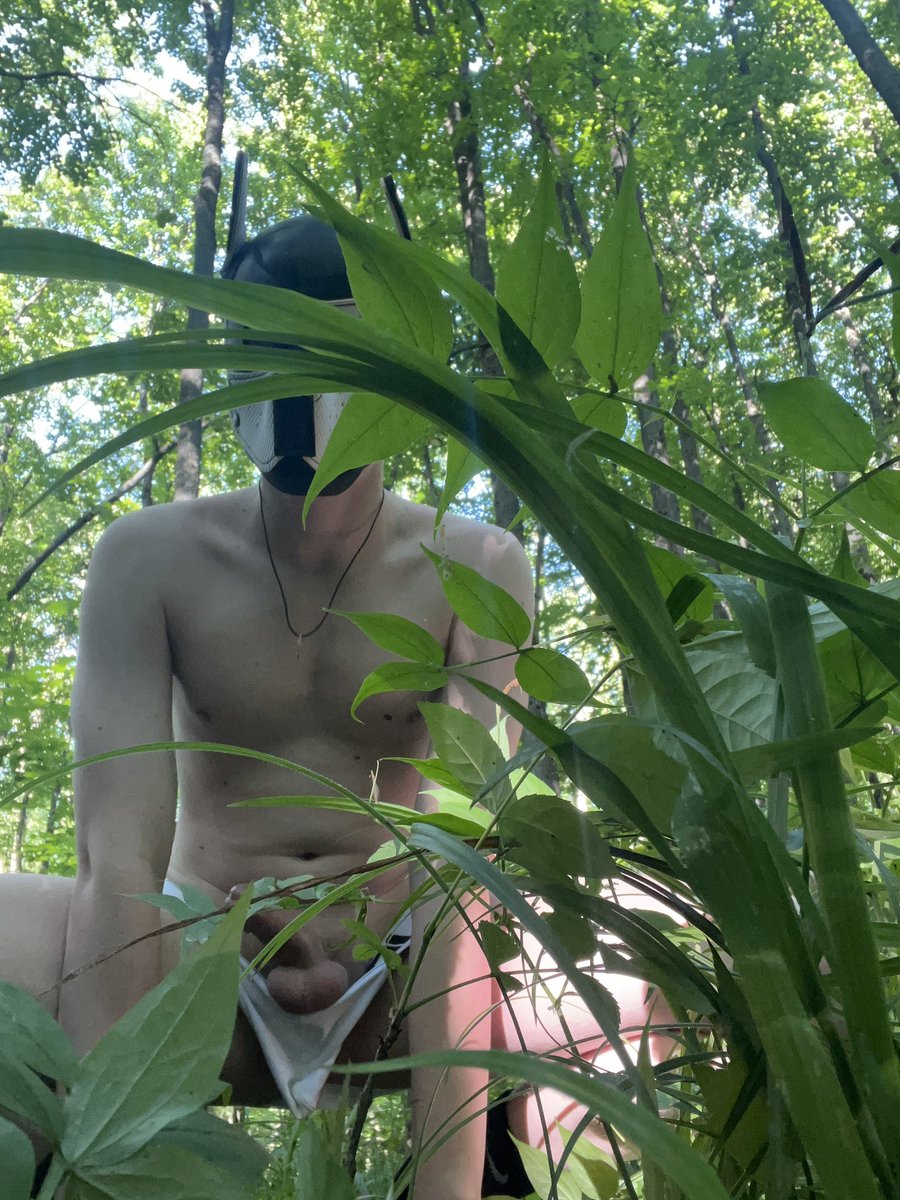 hunterhypnowolf's tweet photo. Nature calling (part 1) 🐶
#gay #gayhypno #cock #hypnosis #hypno #goon #gooner #dumbboy #dumb #pup #goodboy #dronepup
#publicnudity #pupplay #puphood https://t.co/szaBMjS6yq