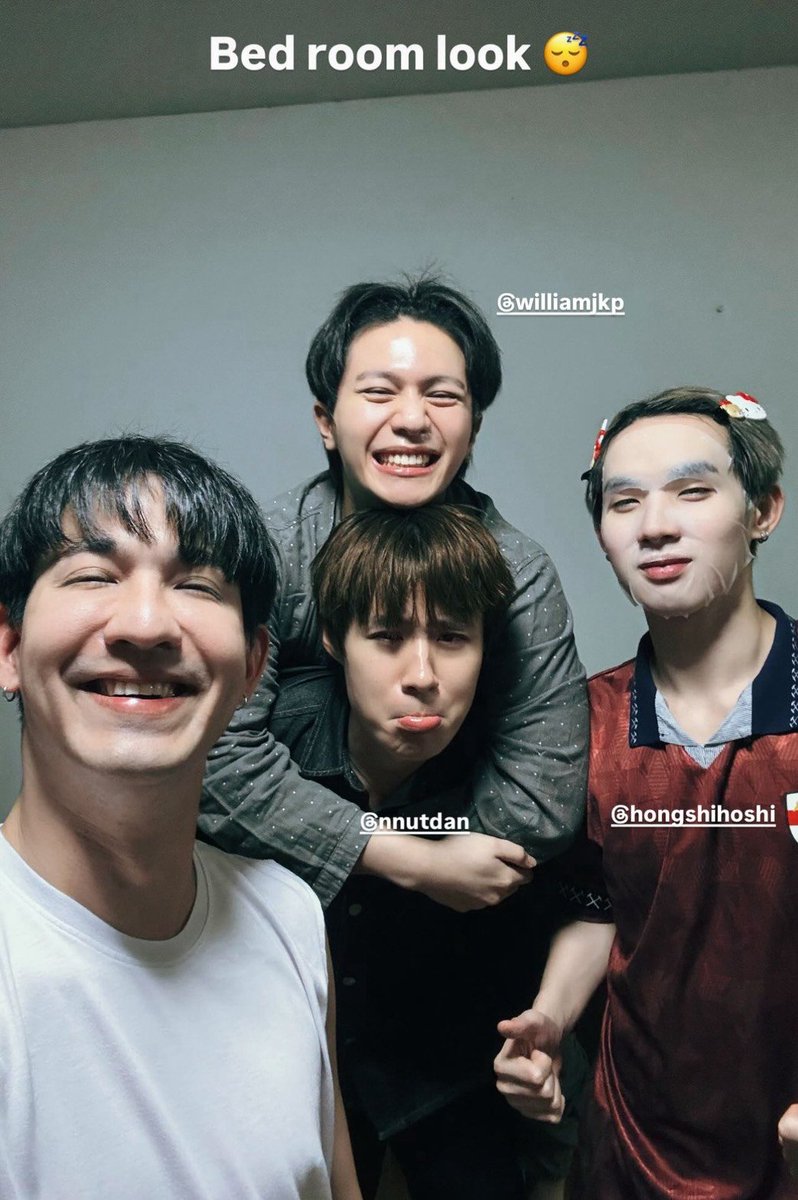 wesley_narm's tweet photo. 55555 ฟิล ปะป๊า หม่าม๊า กับคุณลุงเลโอ วิงเย่มเด็กน้อยตลอดปัยยย💙

#williamjkp #nuthong https://t.co/XVscyu7V3t
