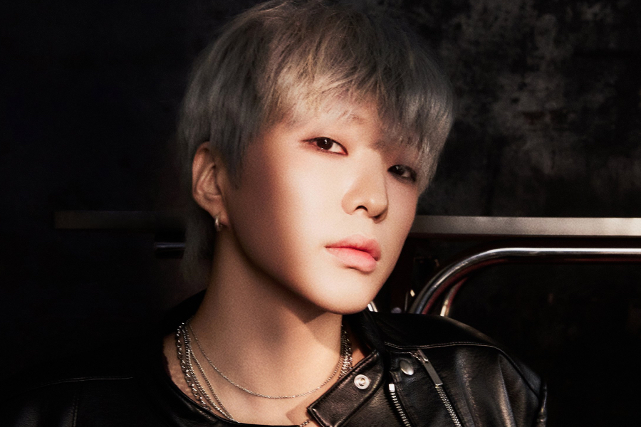 soompi's tweet photo. #WINNER's #KangSeungYoon Reportedly Cast In New Drama + YG Briefly Responds
https://t.co/HKVOFPcXjY https://t.co/GDih3kYLOL