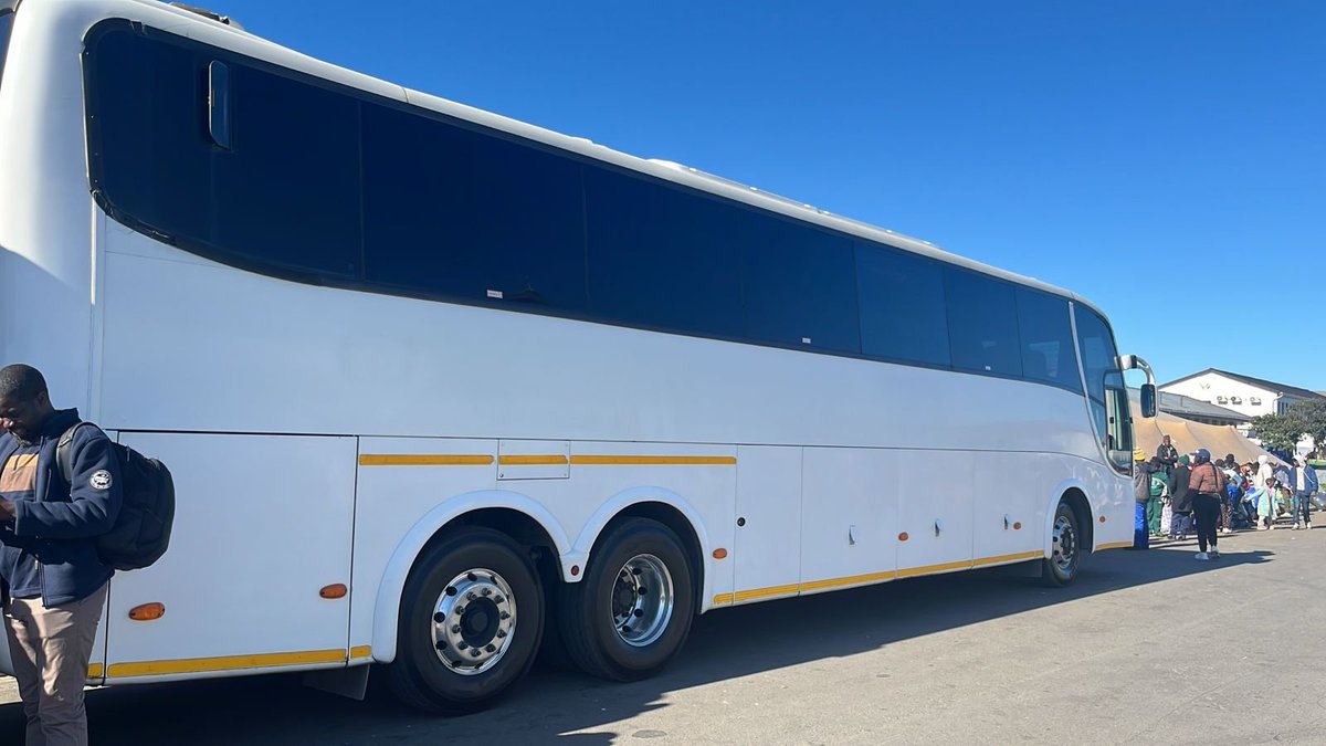 CitizenWakura's tweet photo. The Chinese in Zimbabwe must prepare and pack their bags  https://t.co/ltAQ2FIxIU