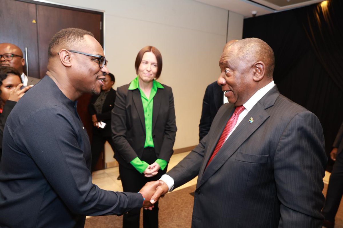 GovernmentZA's tweet photo. 📍 This Morning 📸📸 | President Cyril Ramaphosa arrives at the Sandton Convention Centre in Johannesburg for the Google Cloud Summit and investment announcement.

The President is received by Mr James Manyika, Senior Vice President at Google-Alphabet; Mr Kabelo Makwane, Google South Africa Country Director; and Ms Maureen Costello, Vice President of Google Cloud.
 
#GovZAUpdates #GoogleSummit