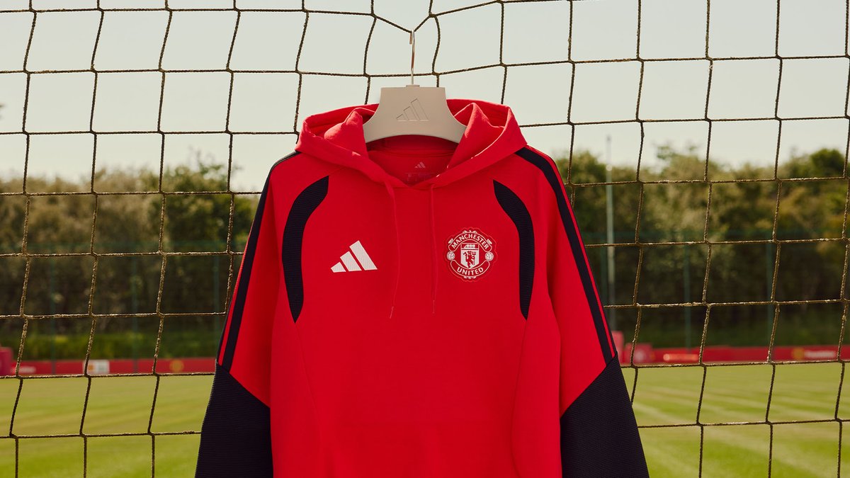 ManUtdWomen's tweet photo. Train like a pro 🔴💯 

Our new @adidasFootball x United Tiro training range is out now 🔥 https://t.co/xG6uN0Rvr6 https://t.co/cqGq1WhzIy