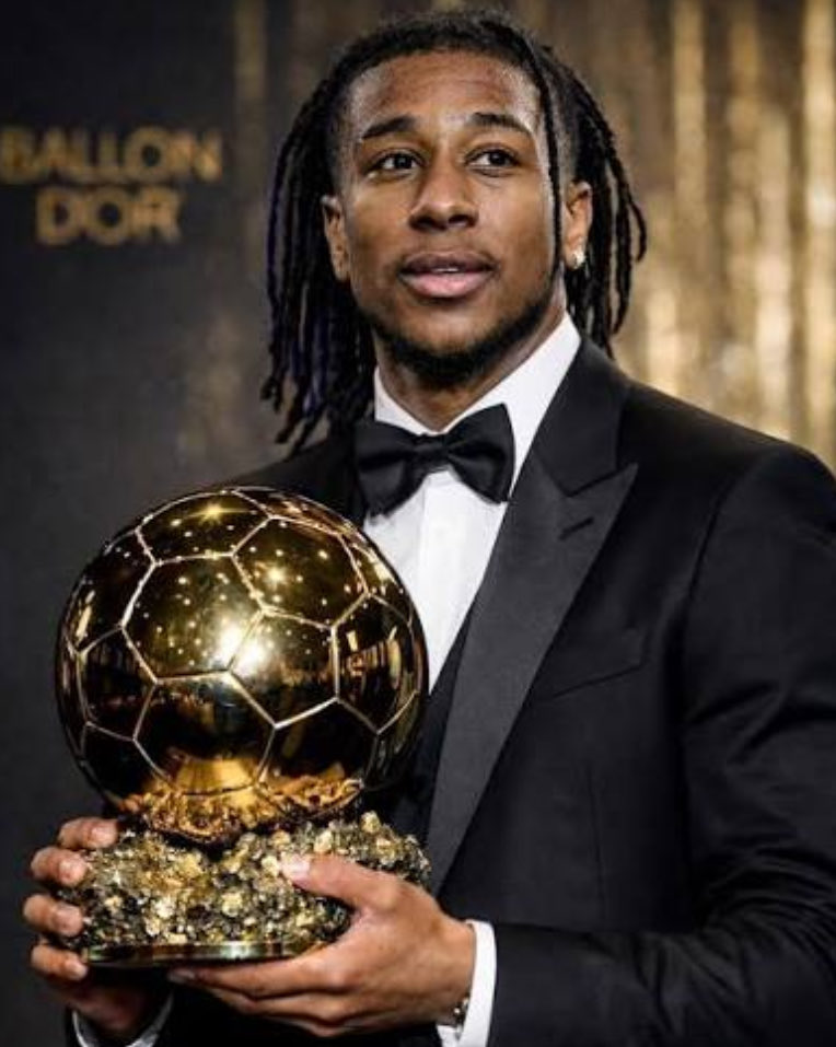 GyZem_yt's tweet photo. Non mais commencez la propagande Olise Ballon D’or tout de suite 🤯🤯!!!
#olise #ballondor #equipedefrance #coupedumonde https://t.co/MHBMBn0OHF
