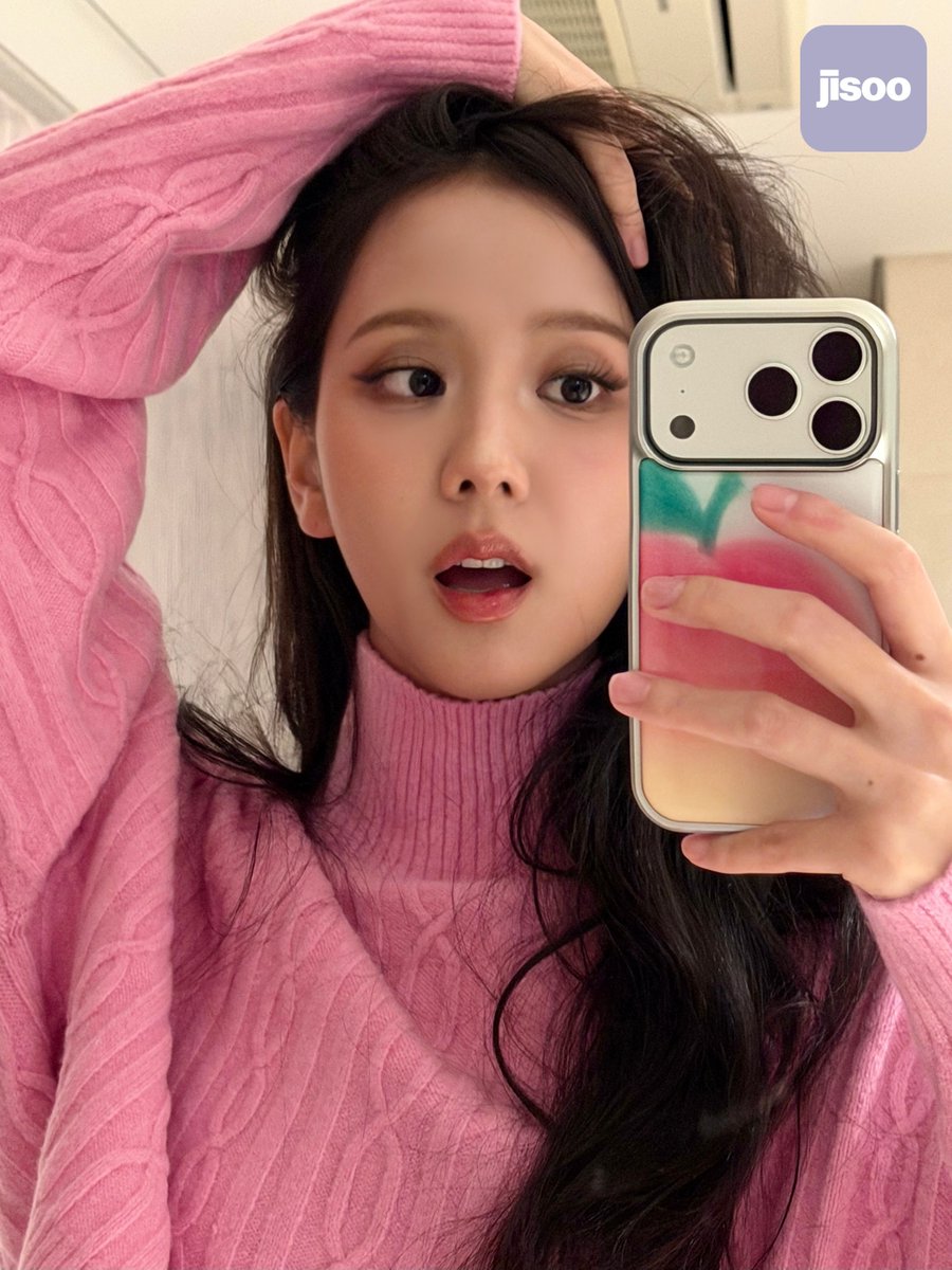 thekimjs's tweet photo. i miss her beautiful face so much https://t.co/6e1VvDCOhi